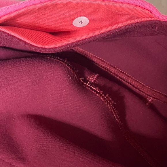 Lululemon Reversible Pink & Purple Capri Leggings Sz 4 - Picture 10 of 16